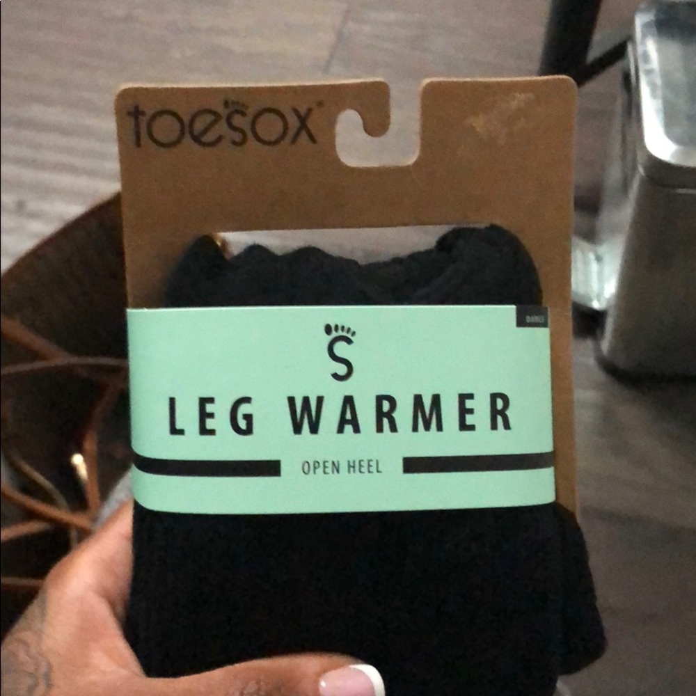 Never worn Toe Sox Leg Warmers